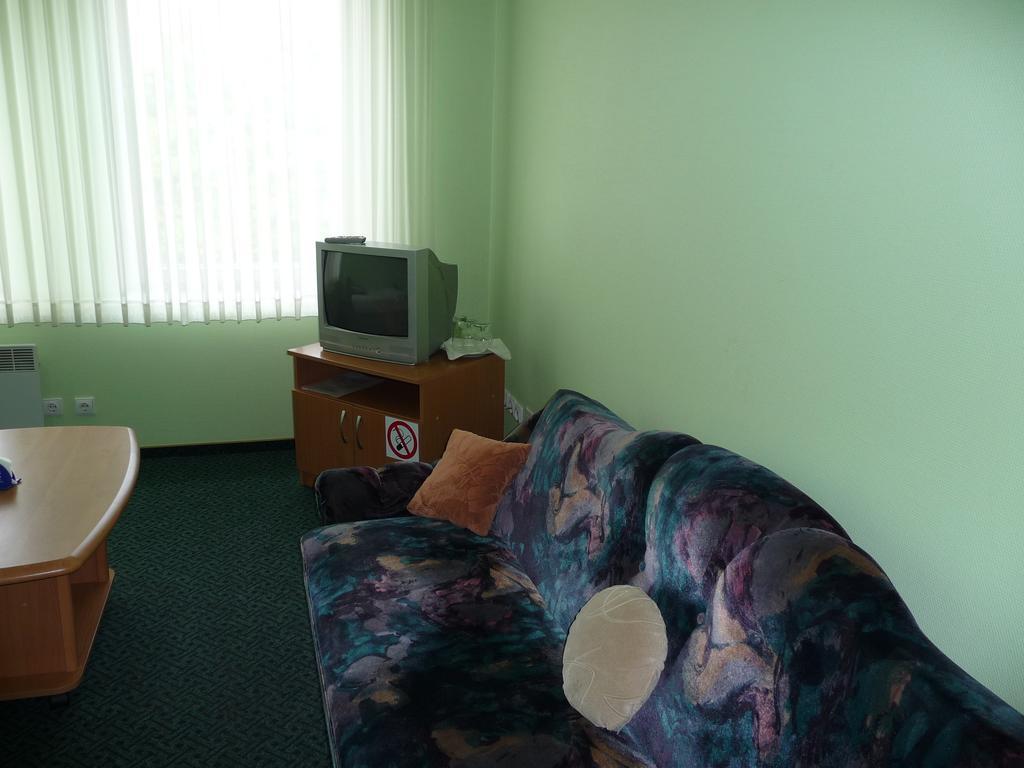 Skaistaziede Hotel Siauliai  Bilik gambar